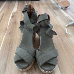 Tory Burch Espadrille Wedges Size 9 made Spain
